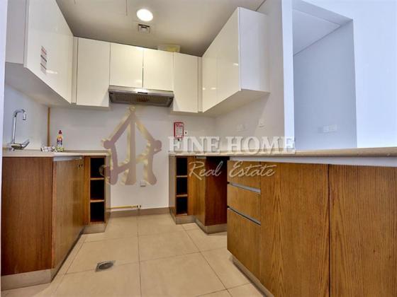Luxurious 2Bedrooms Apartment with Balcony in Najmat.