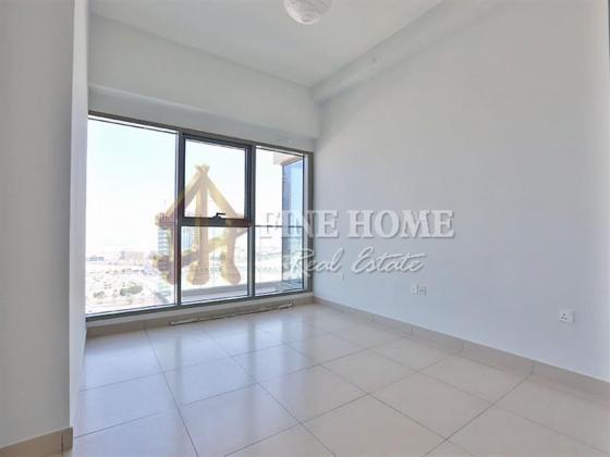 Luxurious 2Bedrooms Apartment with Balcony in Najmat.