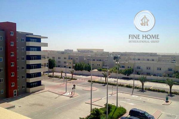 Beautiful 3BR Apartment in Al Reef Downtown