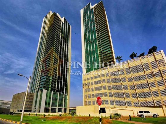 Excellent 1BR is strategically located at Marina