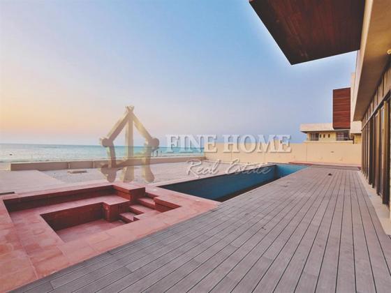 Huge 7BR Villa with Full Sea View in Hidd Saadiyat