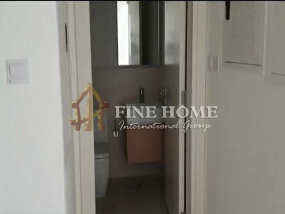 Fantastic 1BR Apartment With Nice Canal View  in Al Reem Island