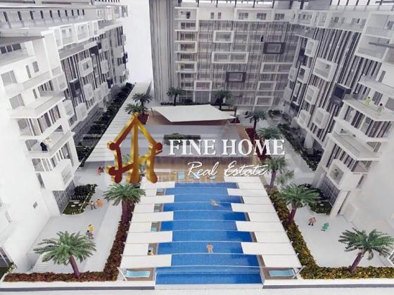 Own Your Amazing Apt With Pool and Garden View