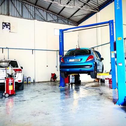 AED 200 Lube & Oil Change UNBELIEVABLE PRICE Call 0554766791