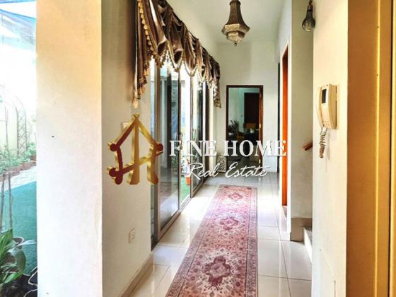 Stunning Single row Villa Townhouse in a Prime Location