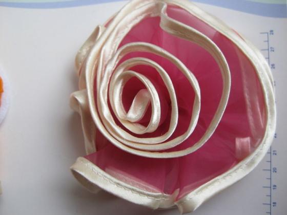 Buy Flower Brooch Online at Wholesale Prices