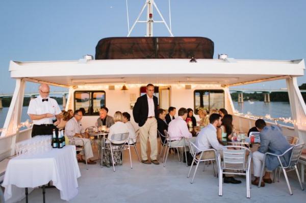 Find Corporate Events Yacht Charter in Dubai