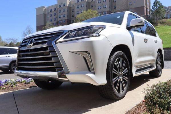 Urgently selling  used 2019 Lexus LX 570 SUV