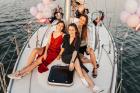 Are You Looking Yacht Rental In Dubai For Birthday Party?