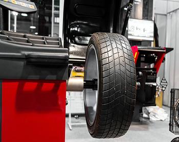 HIGH QUALITY TYRE CHANGE SERVICE