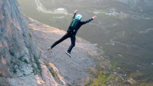 Perrine Bridge BASE Jumping