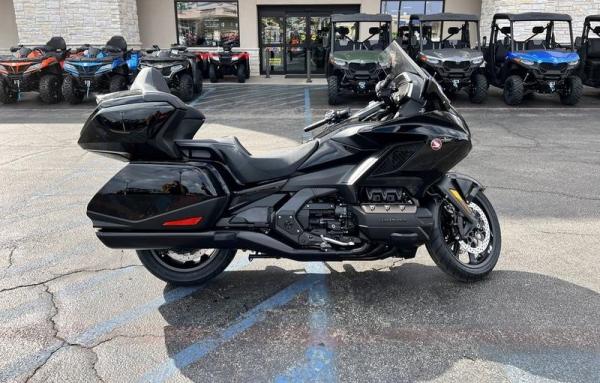 2023 Honda Gold Wing Tour WhatsApp +13236413248